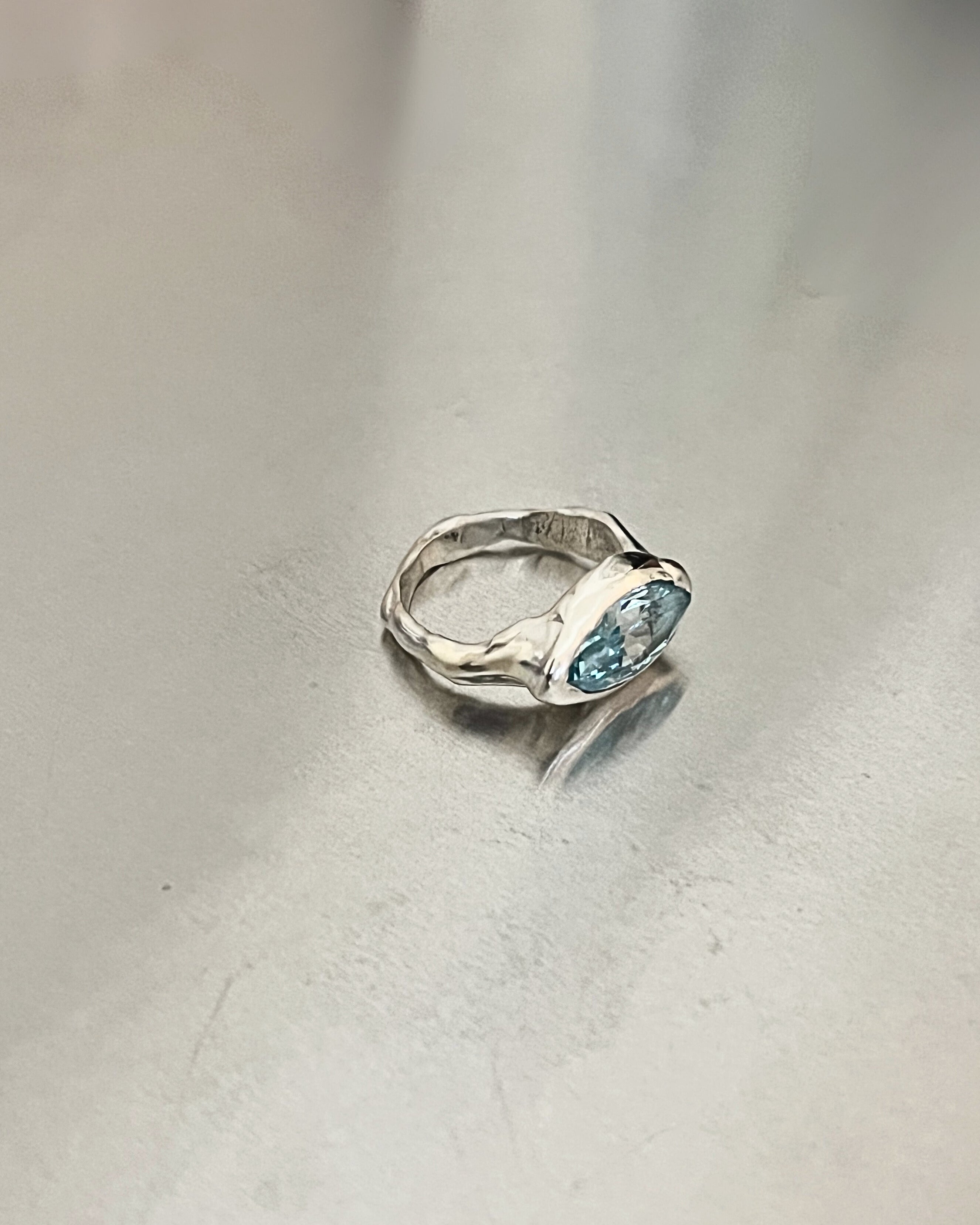 ONE-OFF RING NO.3